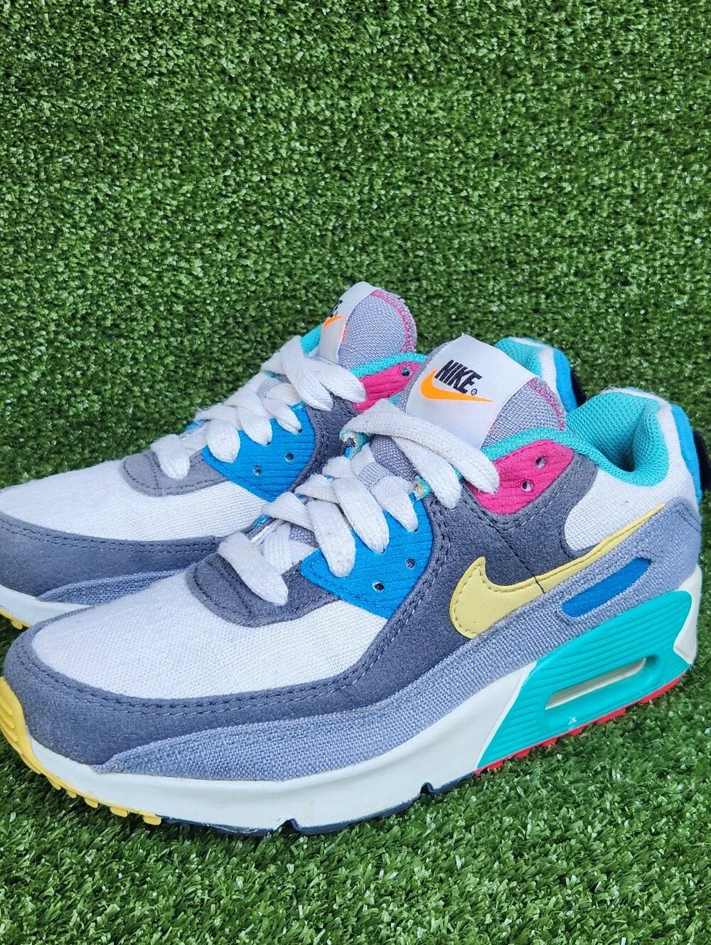 Nike Air Max 90 Sprung Cartepillar Leather Shoes Sneakers Size 4 Youth/Big Boys
